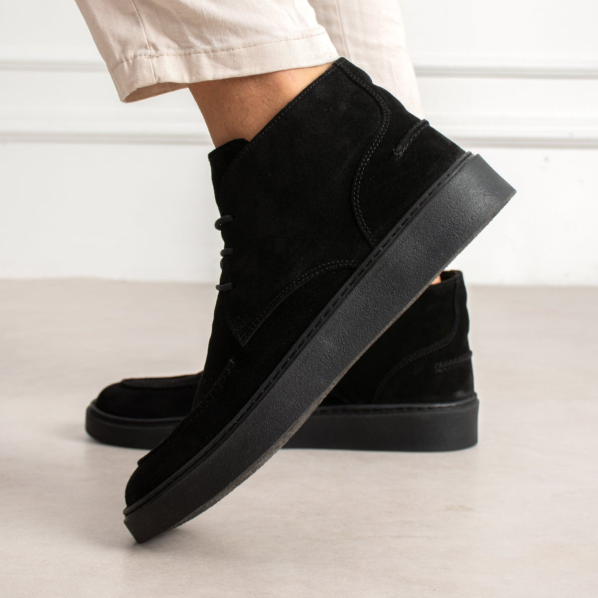 Chukka Boot Suede Black Milano