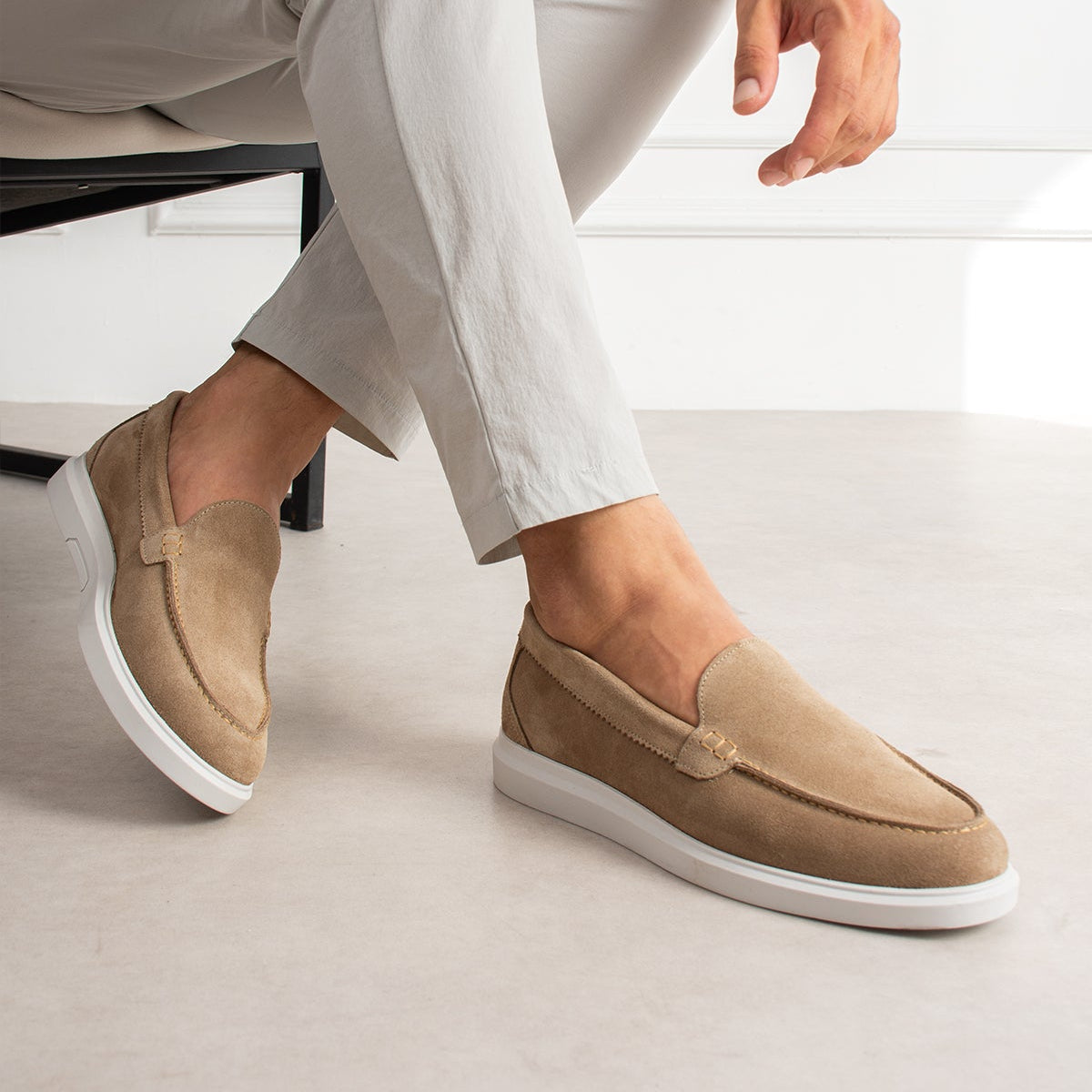 Loafer Premium Suede Beige