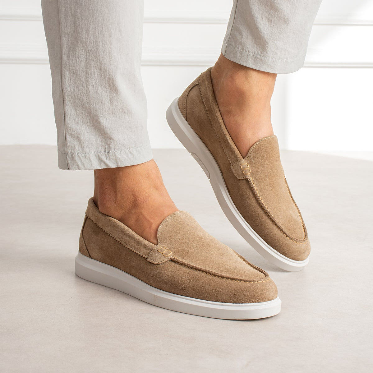 Loafer Premium Suede Beige