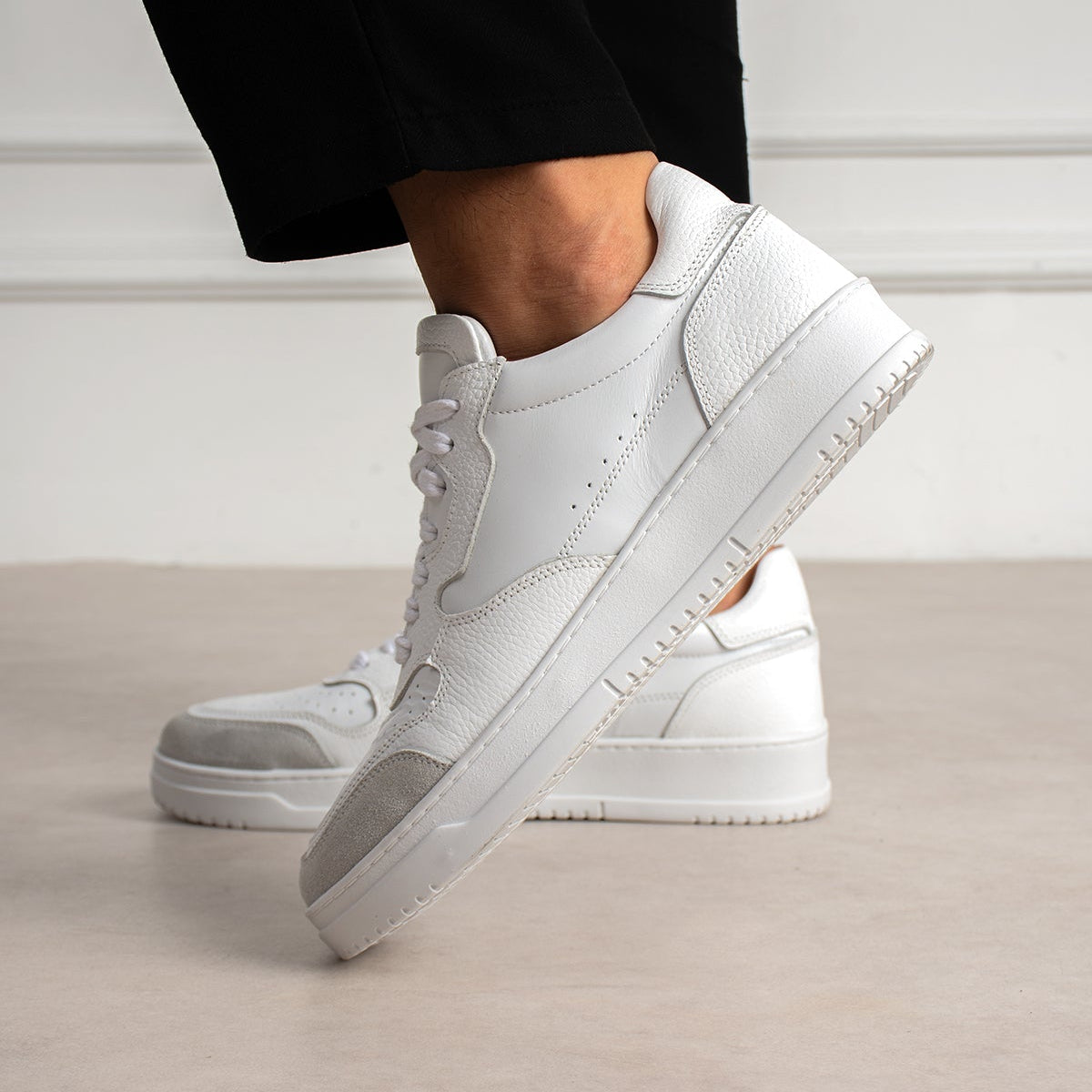 Sneaker Court Classic Leather White/Suede