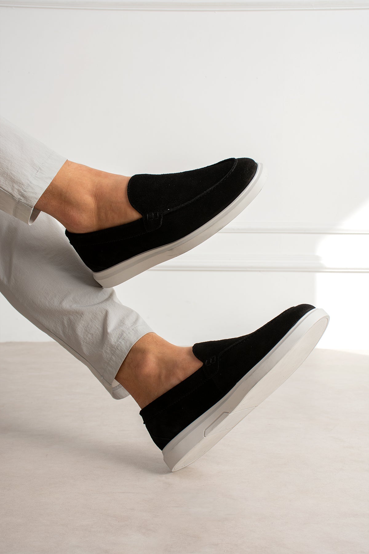 Loafer Premium Suede Black