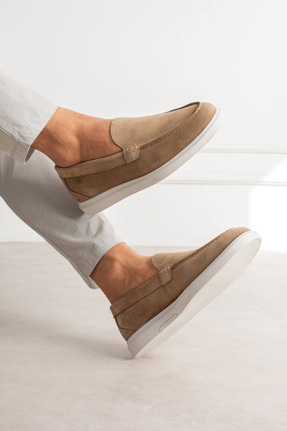 Loafer Premium Suede Beige