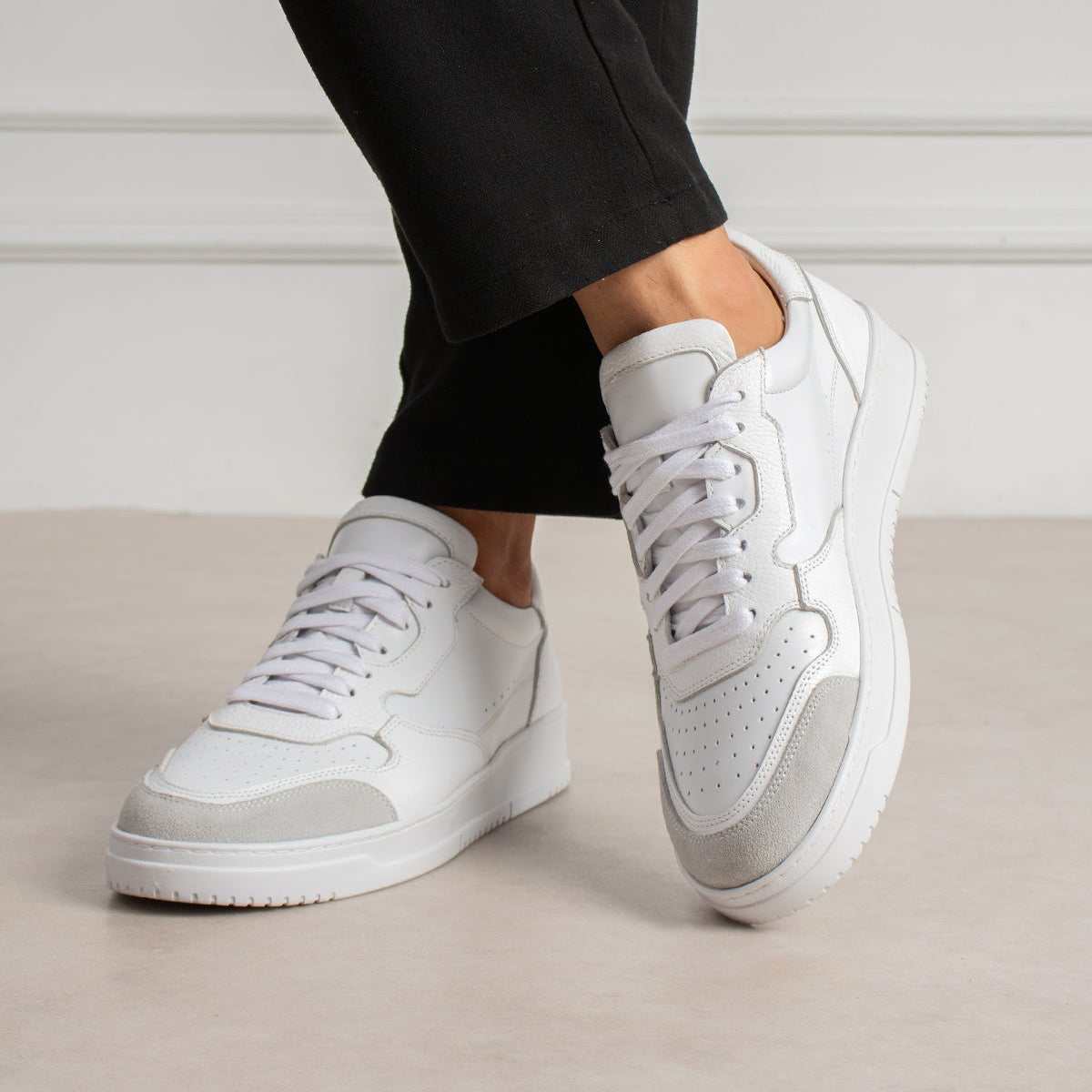 Sneaker Court Classic Leather White/Suede