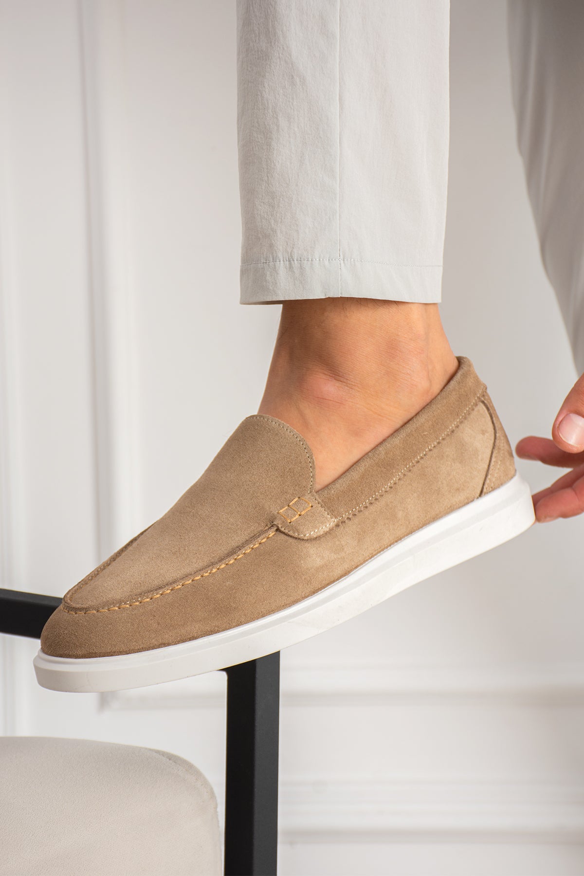 Loafer Premium Suede Beige