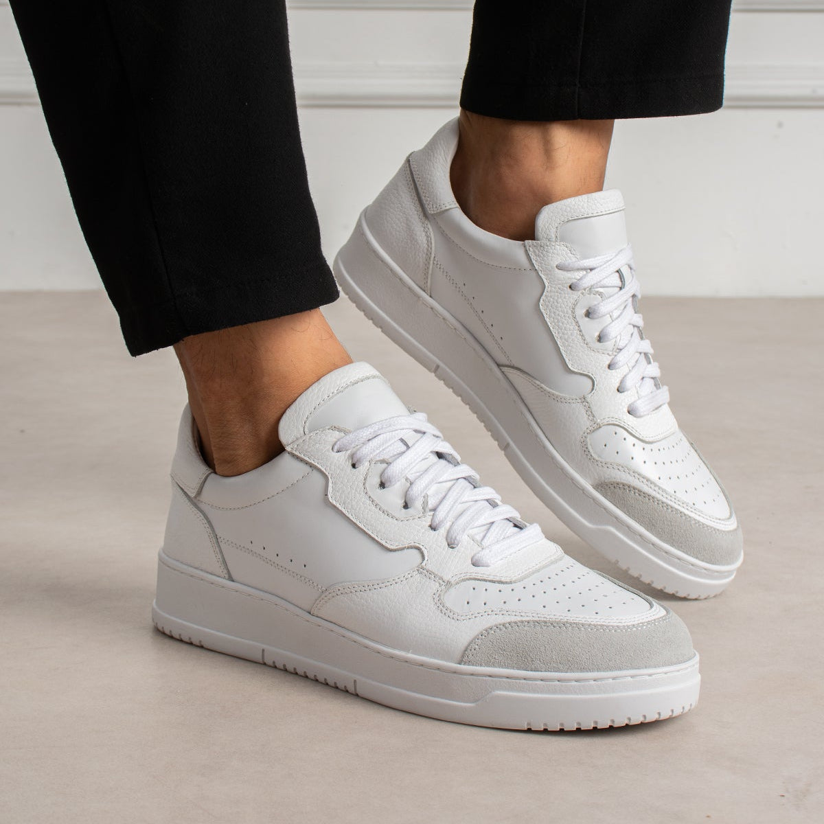 Sneaker Court Classic Leather White/Suede