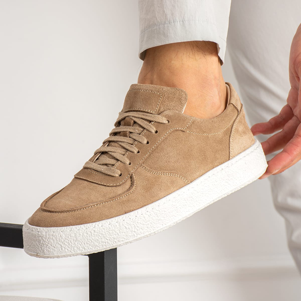 Sneaker Como Suede Beige