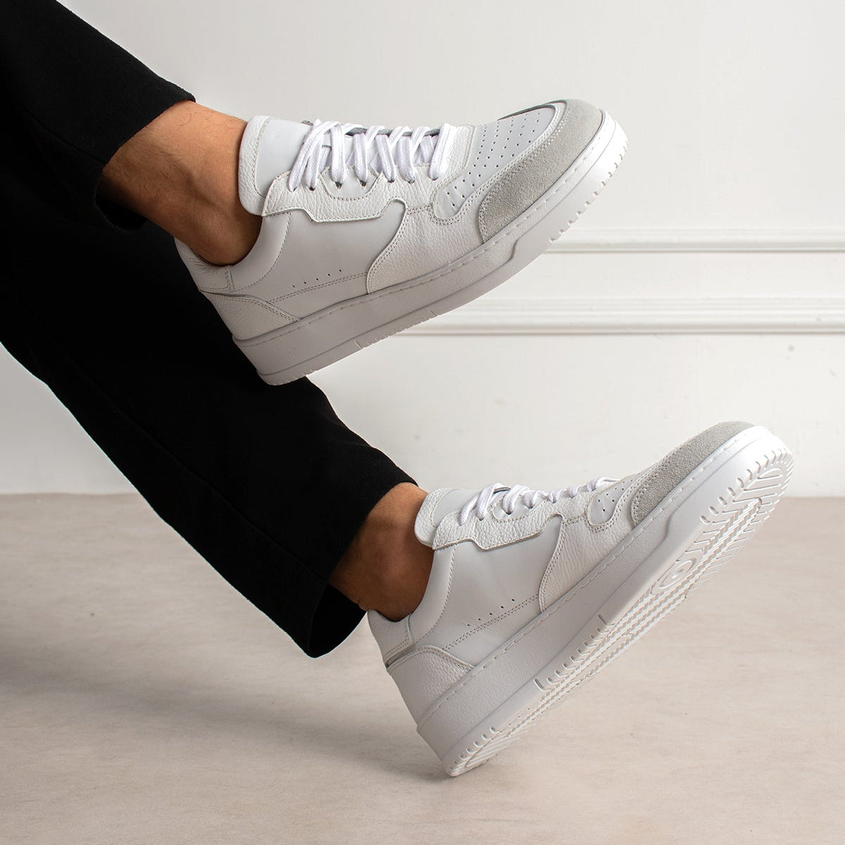 Sneaker Court Classic Leather White/Suede