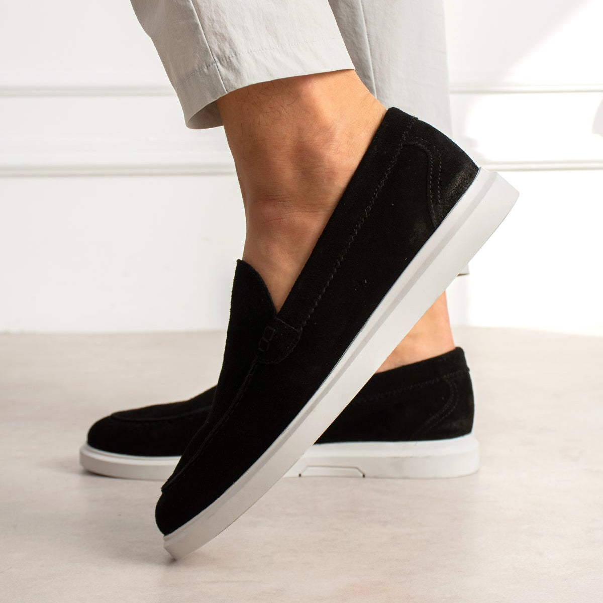 Loafer Premium Suede Black