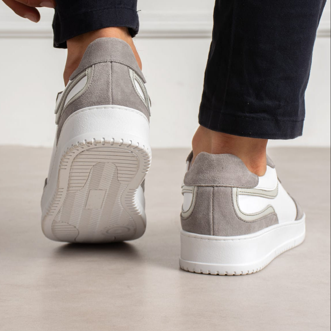 Sneaker Retro Court Leather Cloud Drift