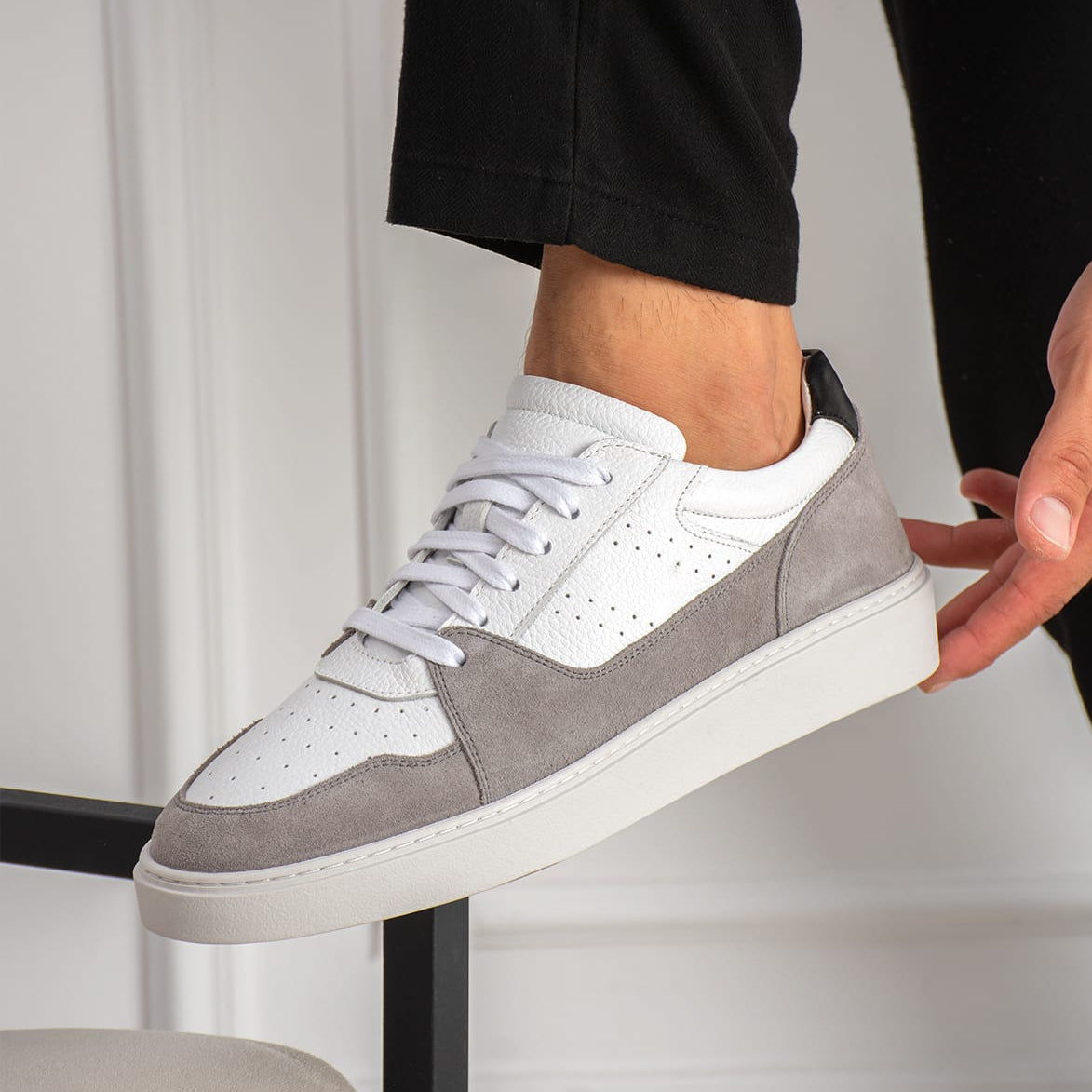 Sneaker Dual Tone Street Leather White/Suede Grey