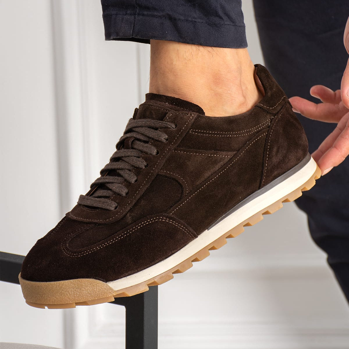 Sneaker Casual Runner Suede DarkBrown