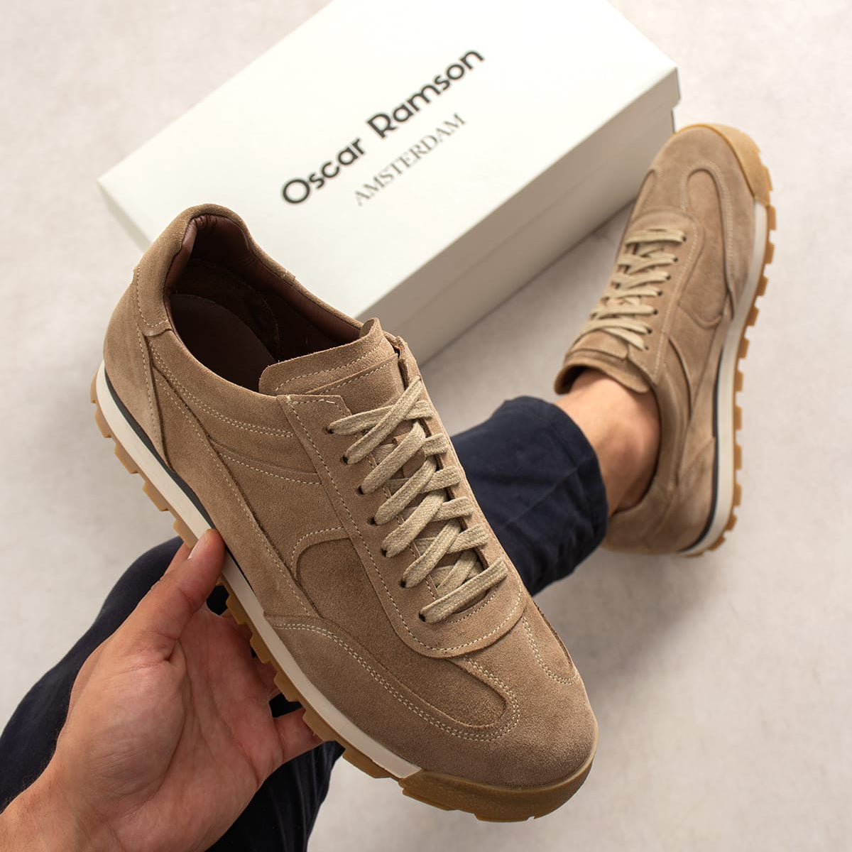 Sneaker Casual Runner Suede Beige
